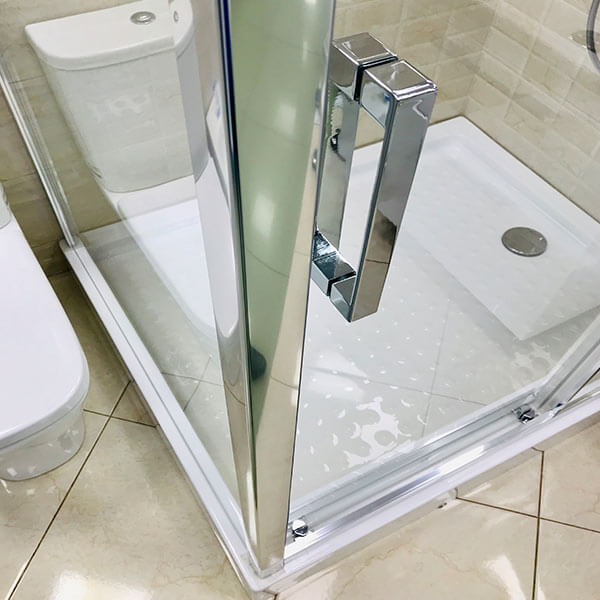 Душевой уголок AVS Квант Квадро 120x100 профиль хром, стекло прозрачное Душевой уголок AVS Квант Квадро 120x100 профиль хром, стекло прозрачное