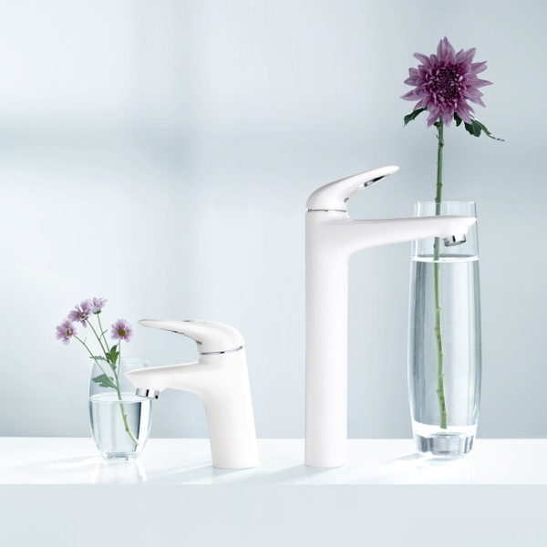 Смеситель для раковины Grohe Eurostyle new 23570LS3 белый