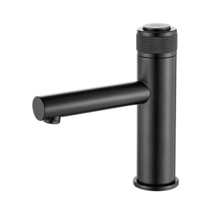 Смеситель для раковины Accoona A90121F черный