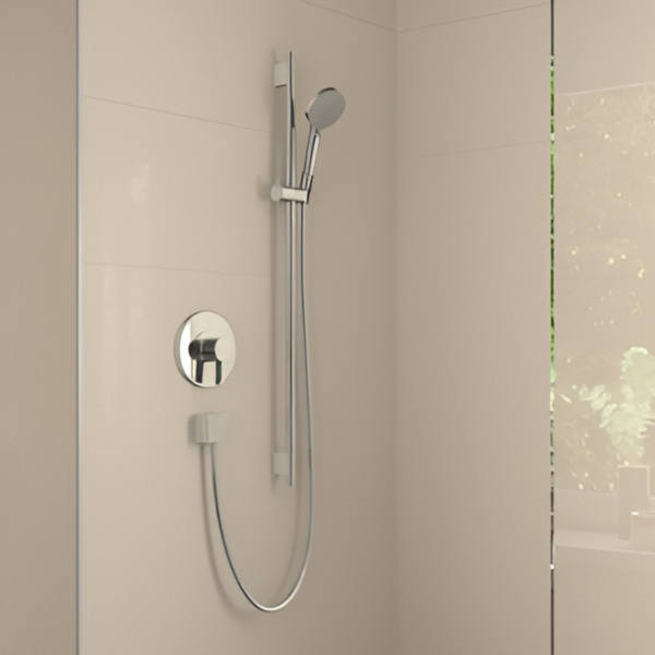 Душевая штанга с шлангом Hansgrohe Unica 28631000 хром