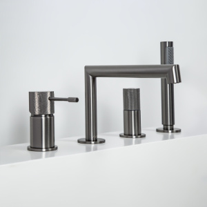 Смеситель на борт ванны AVS Seeme оружейная сталь